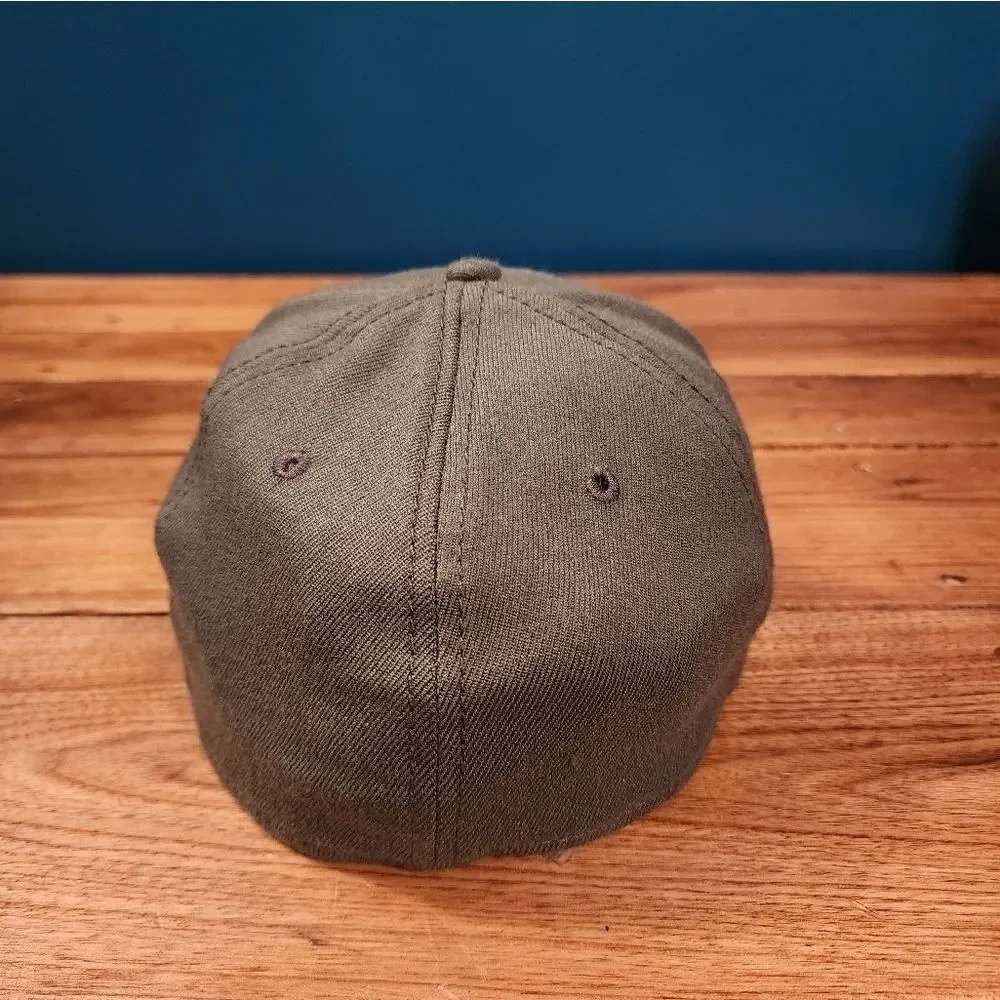 DC Comics hats $20